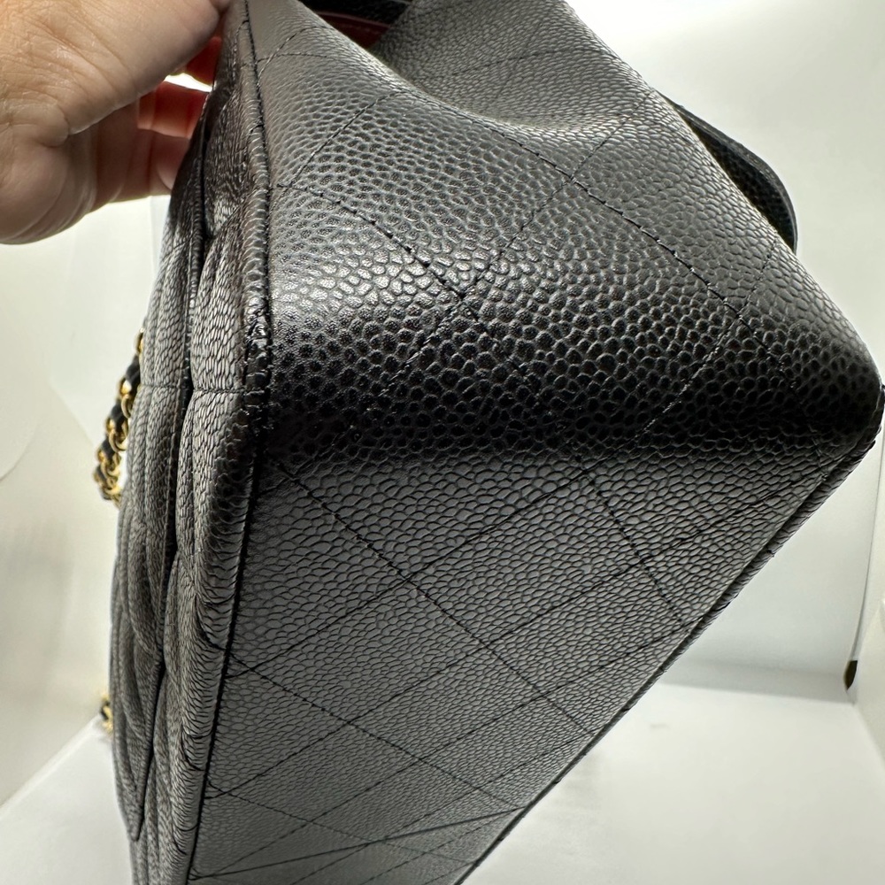 Chanel Classic Flap in caviar gold hardware. Color: Black - Picture 9 of 13